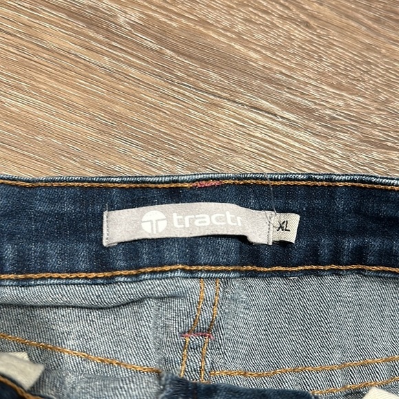 Tractr Girl’s Denim Skirt - Size XL - Picture 3 of 3